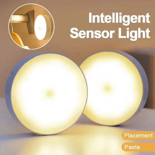 Luz noturna de LED com sensor de movimento, lâmpada recarregável via USB para armário de cozinha, guarda-roupa, escada e closet sem fio